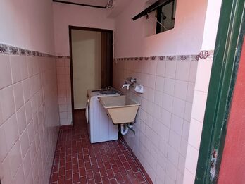 ALQUILO CASA 3 DORM,COCHERA 3 AUTOS ZONA PARQUE MAININI