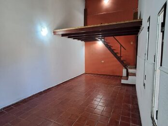 ALQUILO CASA 3 DORM,COCHERA 3 AUTOS ZONA PARQUE MAININI
