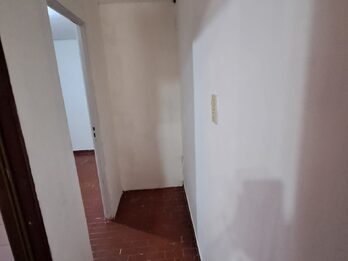 ALQUILO CASA 3 DORM,COCHERA 3 AUTOS ZONA PARQUE MAININI