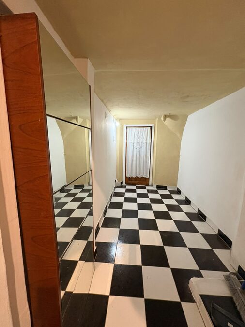 EN ALQUILER HERMOSO DPTO CENTRICO- 2 HABITACIONES