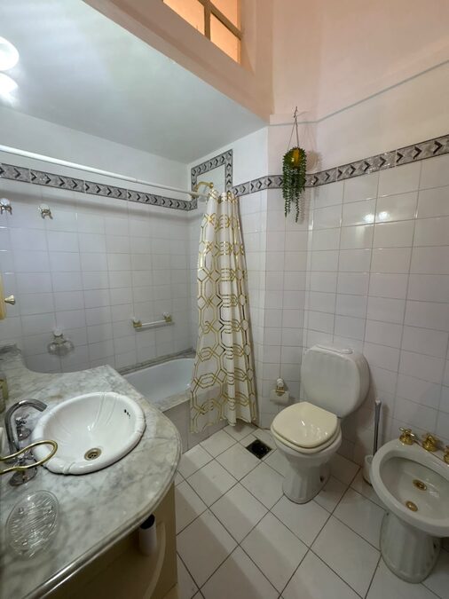 EN ALQUILER HERMOSO DPTO CENTRICO- 2 HABITACIONES