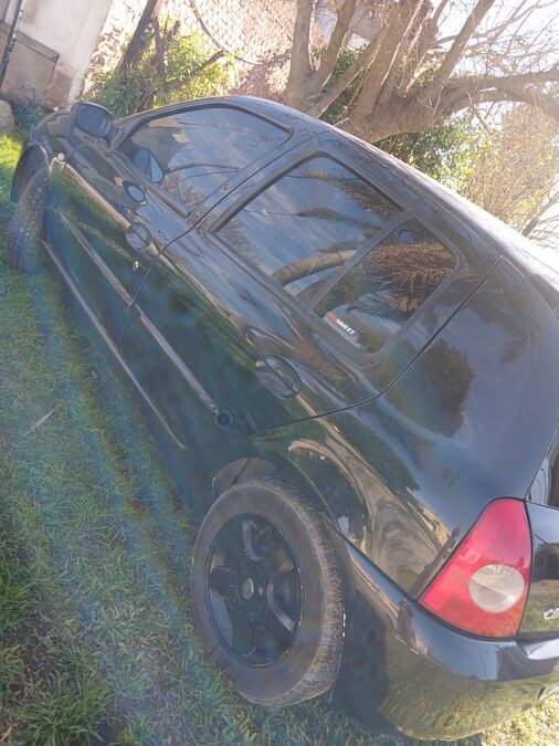 Vendo Renault Clio mod. 2006