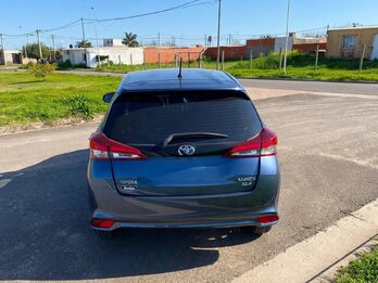 Vendo Toyota Yaris XLS. Recibo menor valor!