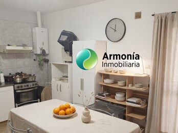 Alquilo duplex 2 dor. Cochera . Caputto y almafuerte