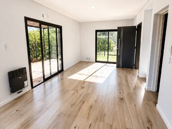 ¡Alquilo! Hermoso duplex zona toma vieja