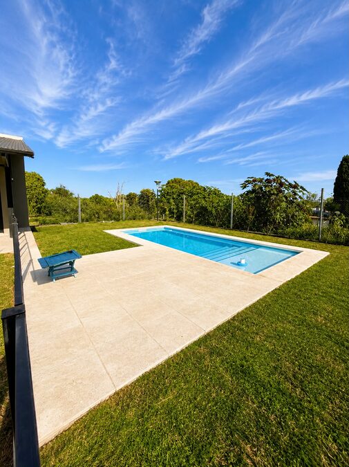 ¡Alquilo! Hermoso duplex zona toma vieja