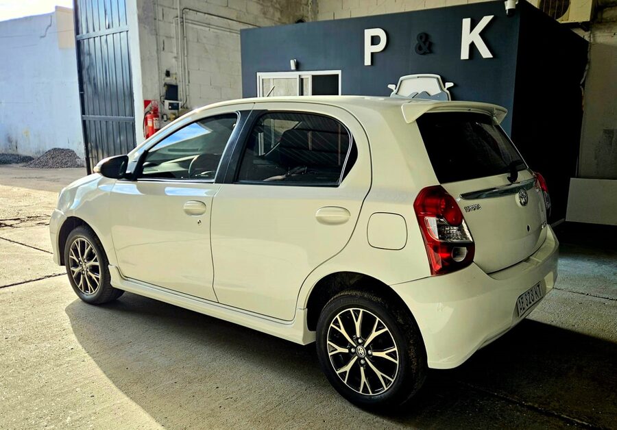 IMEPCABLE ETIOS XLS 63.000 KM