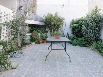 CASA 2 DORM CON COCHERA EN PLENO CENTRO - APTA CRÉDITO