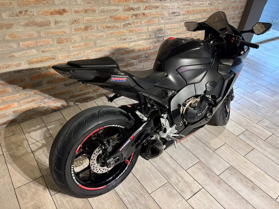 HONDA MOTOS  CBR  1000 RR . Recibo Vehículo.
