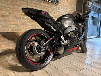 HONDA MOTOS  CBR  1000 RR . Recibo Vehículo.