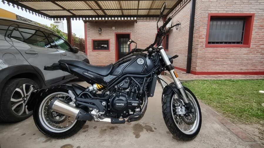 Vendo Benelli Leoncino 500 Trail, como nueva!