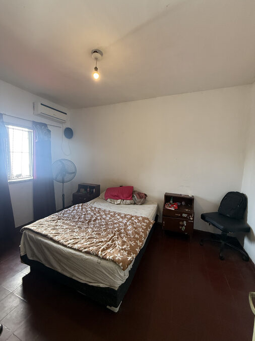 Vendo casa calle Mar del plata