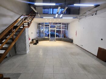 ✨EN VENTA LOCAL COMERCIAL/OFICINAS PARA DIVERSOS RUBROS ✨(CON GAS NATURAL CONECTADO) ✨