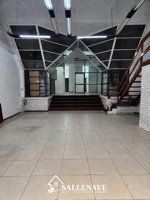 ✨EN VENTA LOCAL COMERCIAL/OFICINAS PARA DIVERSOS RUBROS ✨(CON GAS NATURAL CONECTADO) ✨