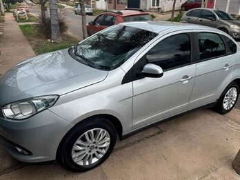 Fiat Grand Siena 2013