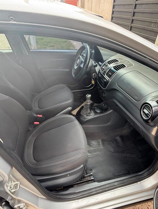Fiat Grand Siena 2013