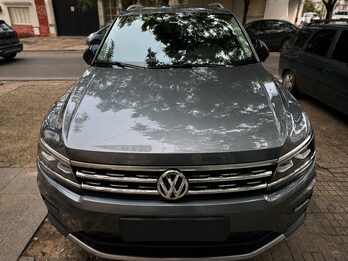 VOLKSWAGEN TIGUAN ALLSPACE 2.0 TSI COMFORTLINE DSG  - AÑO 2.018