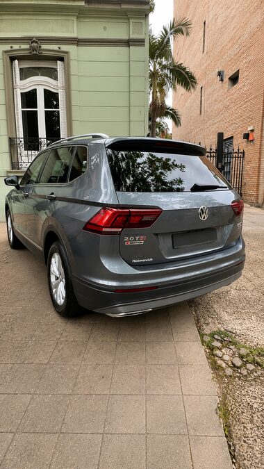 VOLKSWAGEN TIGUAN ALLSPACE 2.0 TSI COMFORTLINE DSG  - AÑO 2.018