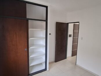 ALQUILO CALLE MAIPU DPTO.1 DORM.C/BALCON