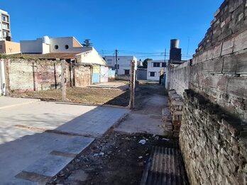 VENDO TERRENO CALLE ESTEBAN RAMS CASI ALMAFUERTE