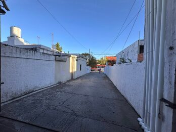 ALQUILO GALPON ZONA PATRONATO