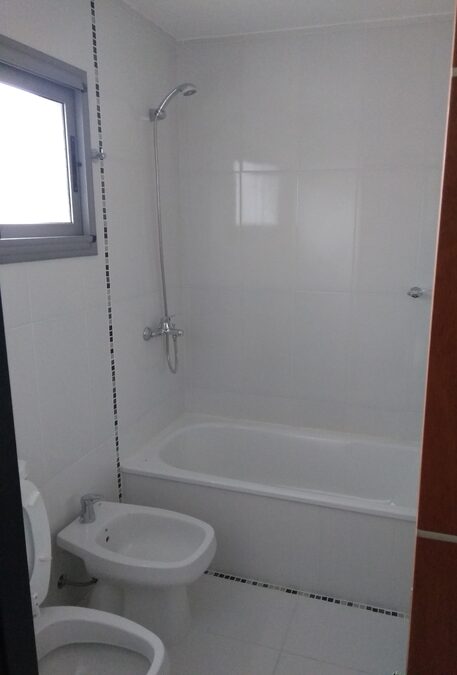 Departamento Moderno Muy Buena Ubicación Con Cochera