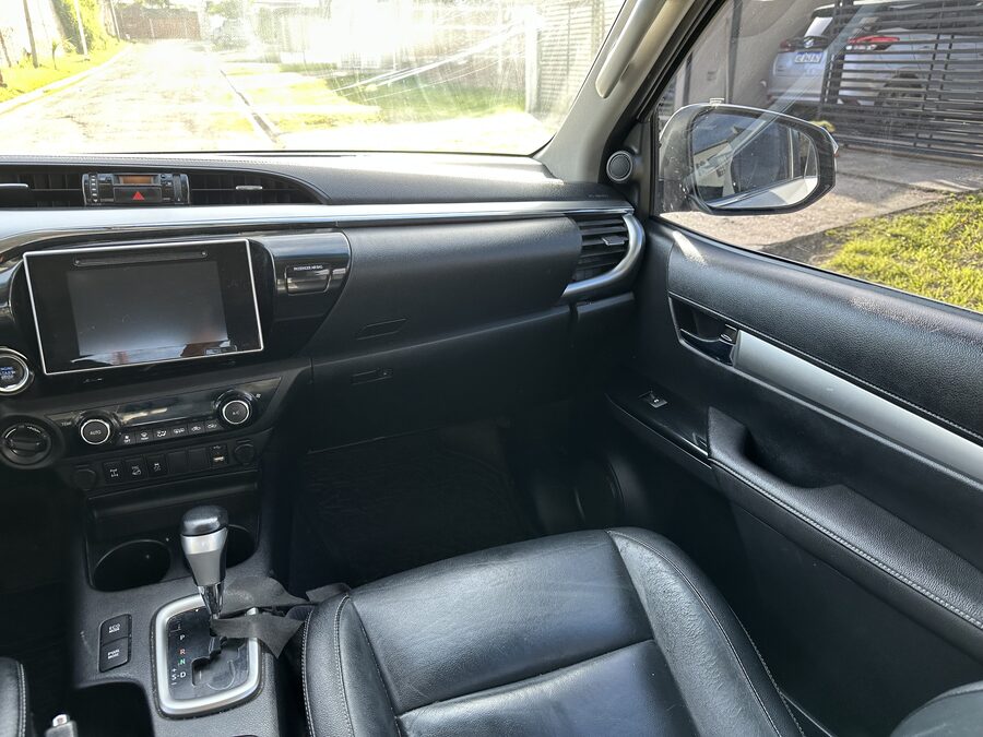 Vendo Toyota Hilux 2017 SRX 4x4 Aut