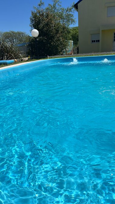 Casa con piscina más Alpina