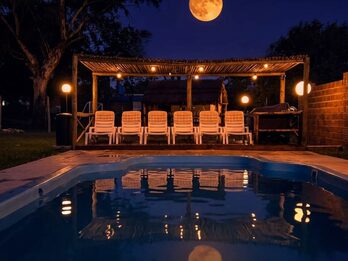 Casa con piscina más Alpina