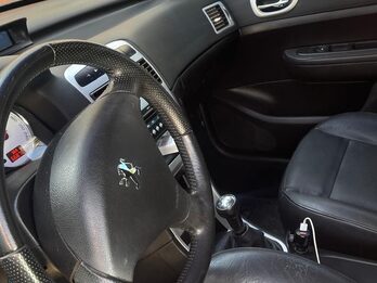 Peugeot 307 premium 2.0 xs, excelente estado