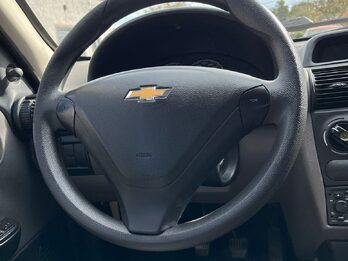 Corsa 2013 full. 85.000km