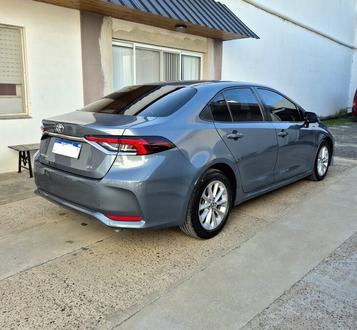 VENDO TOYOTA COROLLA