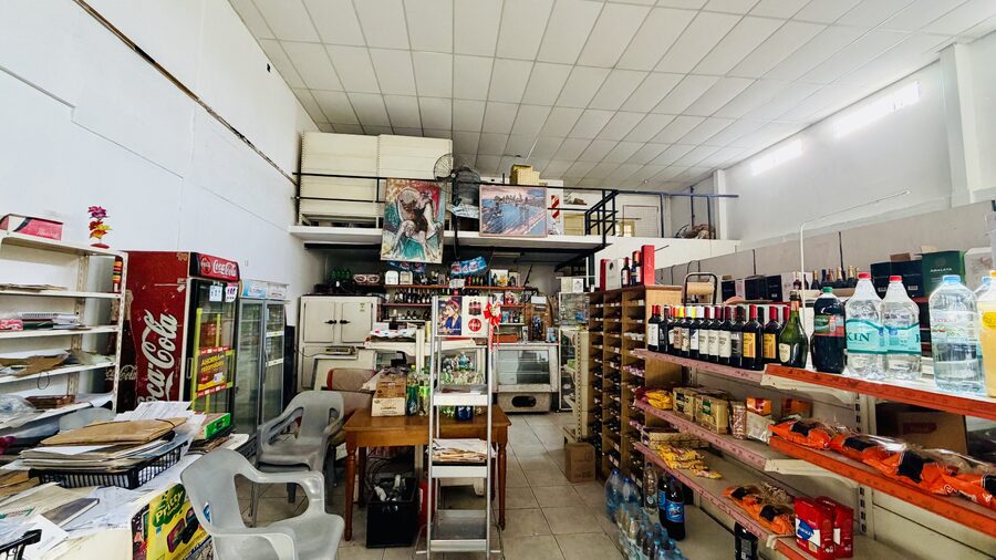 VENTA LOCAL COMERCIAL + CASA!