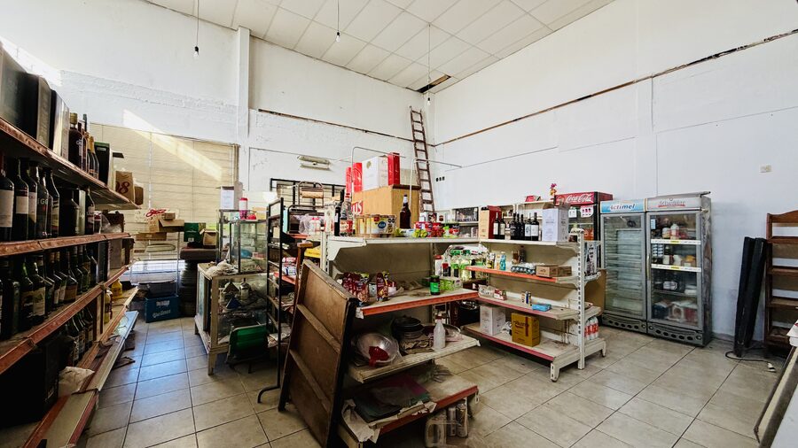 VENTA LOCAL COMERCIAL + CASA!