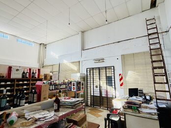 VENTA LOCAL COMERCIAL + CASA!