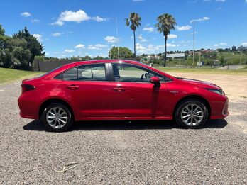 TOYOTA COROLLA 1.8 XEI/SEG HIBRIDO ¡¡0KM!! Recibo vehículos
