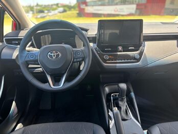 TOYOTA COROLLA 1.8 XEI/SEG HIBRIDO ¡¡0KM!! Recibo vehículos