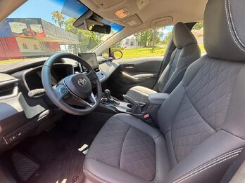 TOYOTA COROLLA 1.8 XEI/SEG HIBRIDO ¡¡0KM!! Recibo vehículos