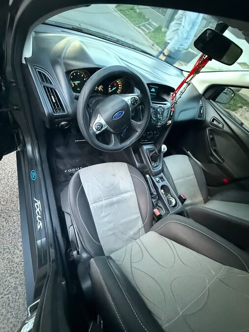 Vendo Ford Focus