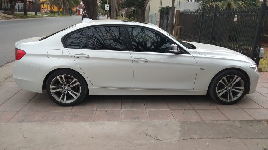 BMW 328i SPORT 2.0  245CV 78.400 KM IMPECABLE ESTADO