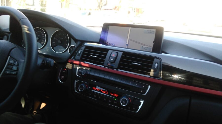BMW 328i SPORT 2.0  245CV 78.400 KM IMPECABLE ESTADO