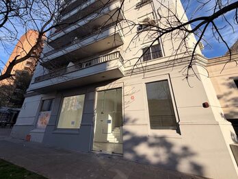 Local comercial calle YrigoyenN°84