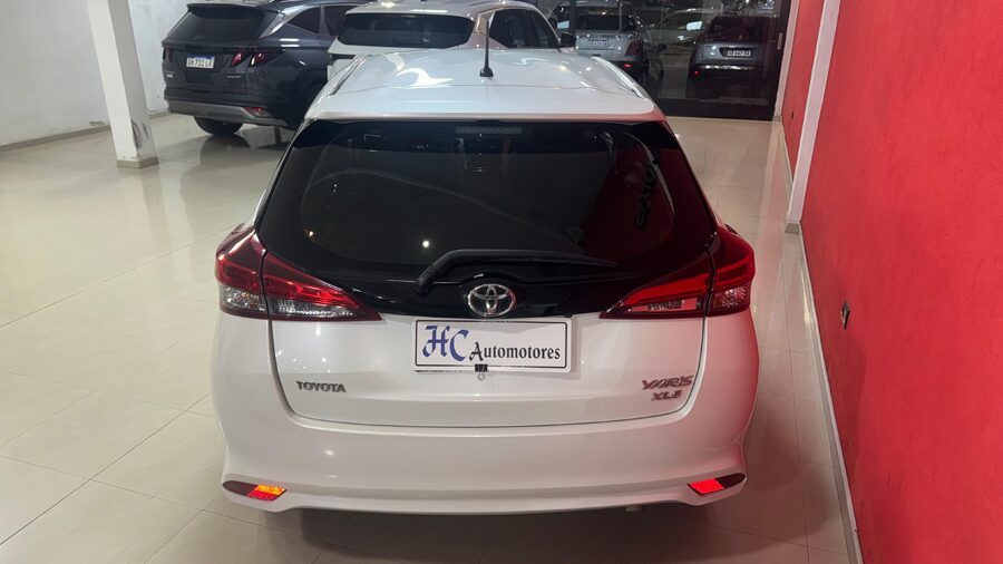 TOYOTA YARIS XLS FULL !!!
