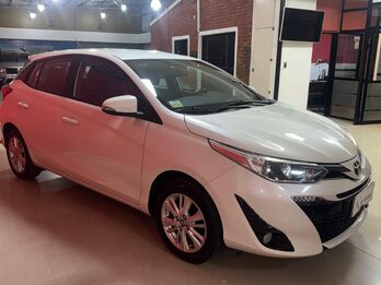 TOYOTA YARIS XLS FULL !!!