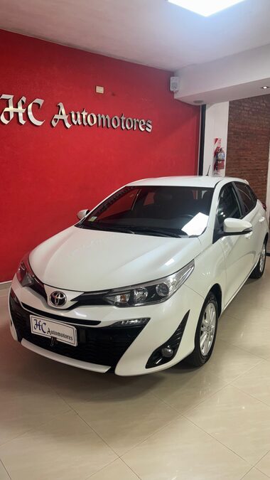 TOYOTA YARIS XLS FULL !!!