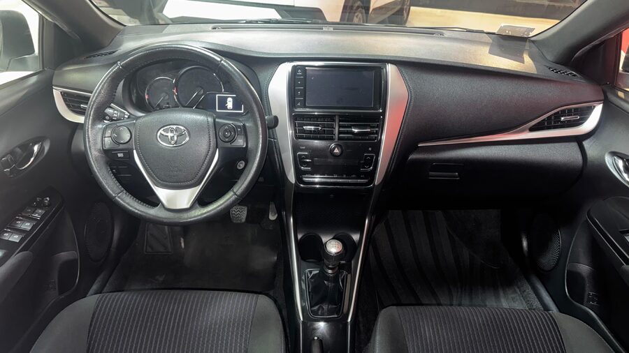 TOYOTA YARIS XLS FULL !!!