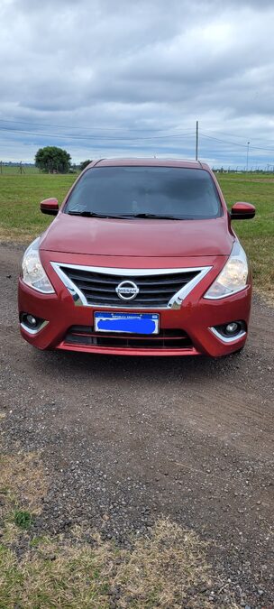 NISSAN VERSA IMPECABLE "UNICO" 44MIL KILOMETROS..!!