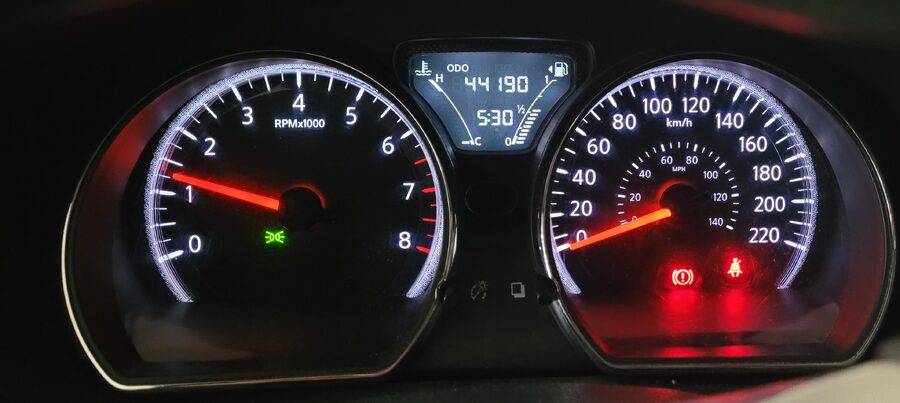 NISSAN VERSA IMPECABLE "UNICO" 44MIL KILOMETROS..!!