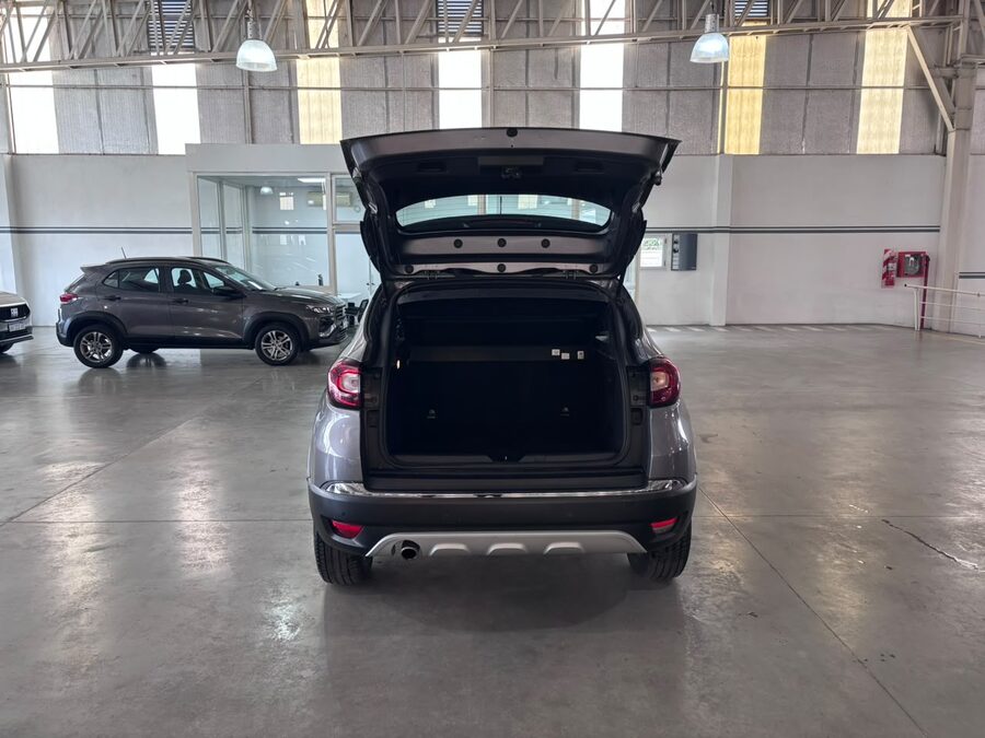CAPTUR 2.0 INTENS MT - AÑO 2020 - 130.030KM
