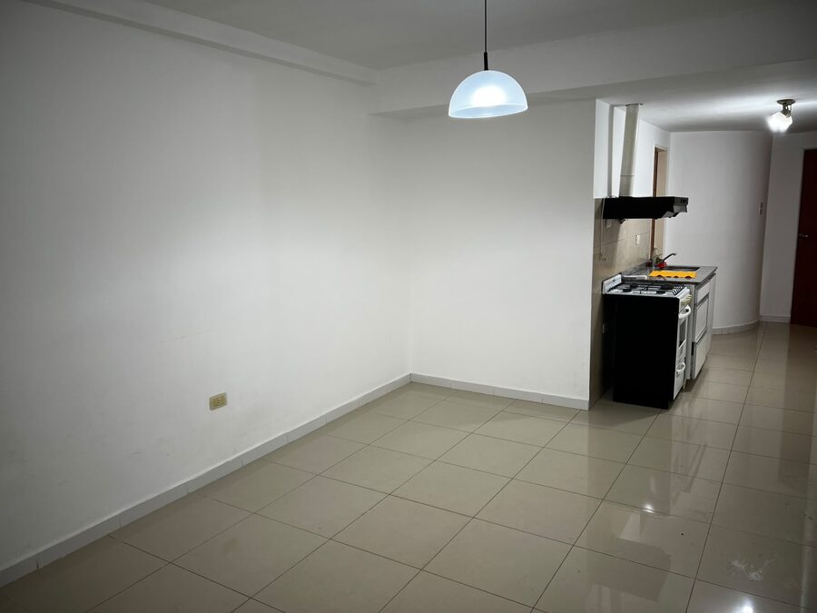 Departamento 1 dormitorio - Todos los servicios - Zona: Centro.